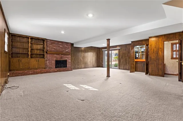 $349,950 | 10918 Tracy Avenue, Kansas City, MO 64131