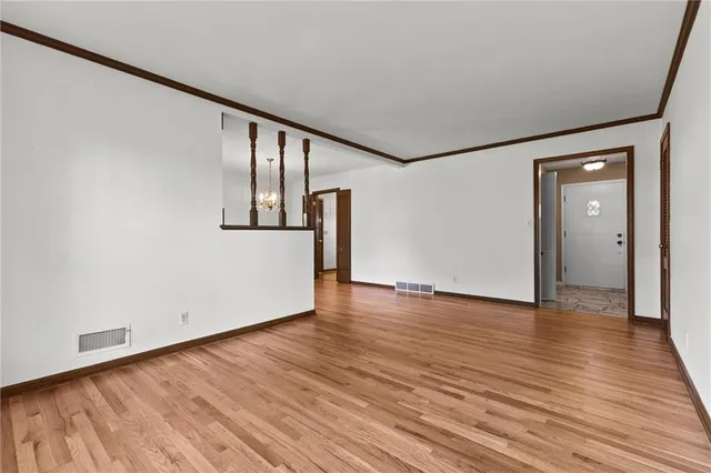 $349,950 | 10918 Tracy Avenue, Kansas City, MO 64131