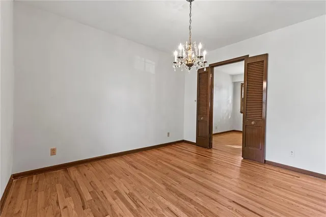 $349,950 | 10918 Tracy Avenue, Kansas City, MO 64131