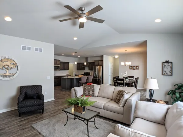 $615,900 | 505 Spindrift, Mount Horeb, WI 53572