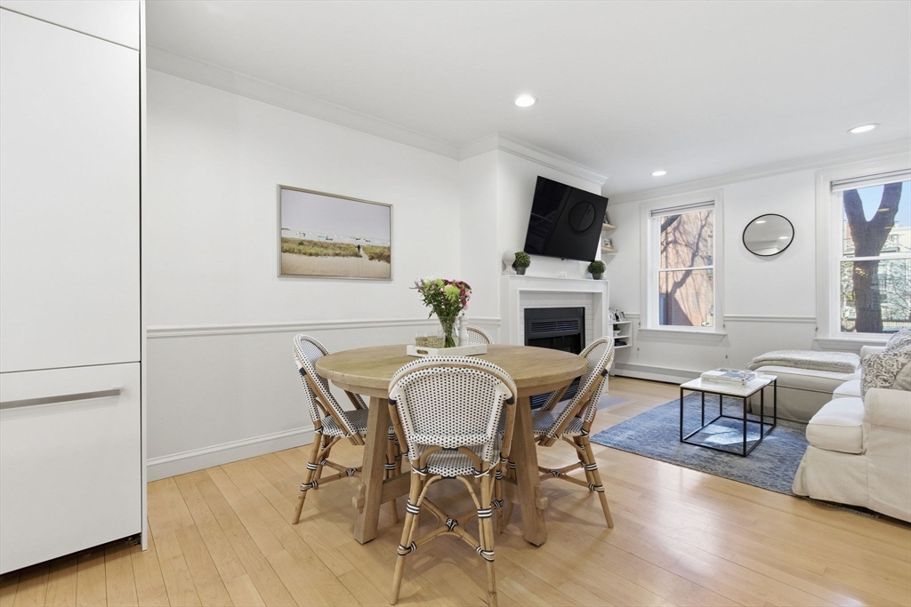 5 Auburn Street, Unit 1 Boston, MA 02129 - Photo 6 of 30