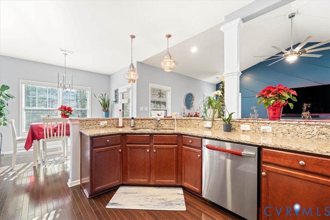 9119 Clearbrook Court Chesterfield, VA 23832 - Photo 18 of 50 Kitchen with dishwasher, decorative light fixtures