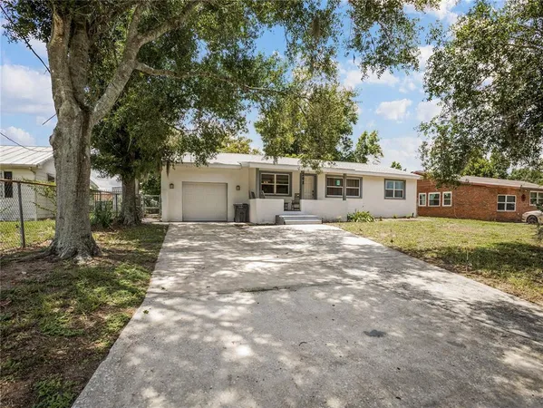 $250,000 | 208 East Winthrop Street, Avon Park, FL 33825