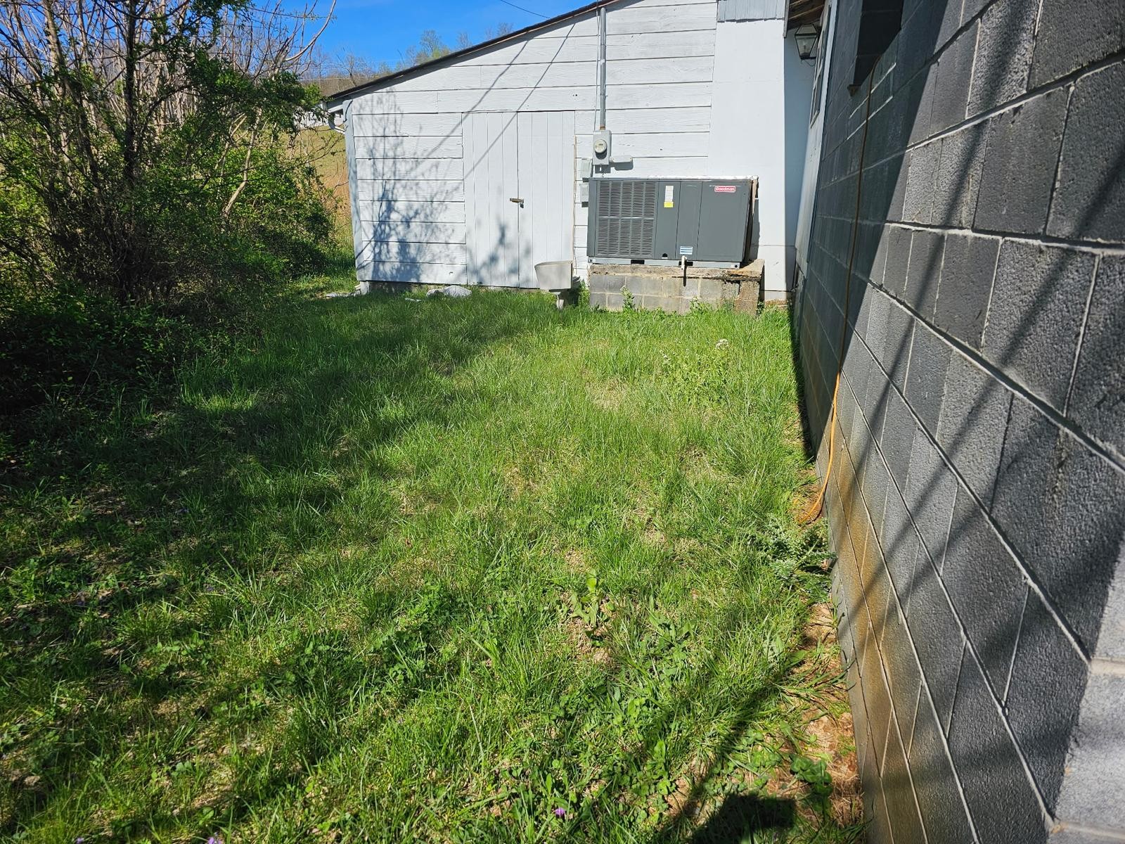 656 Rock Hill Road Newport, TN 37821 - Photo 3 of 16