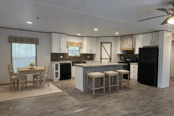 $350,000 | 1053 Elm Crest Drive, New Ulm, TX 78950