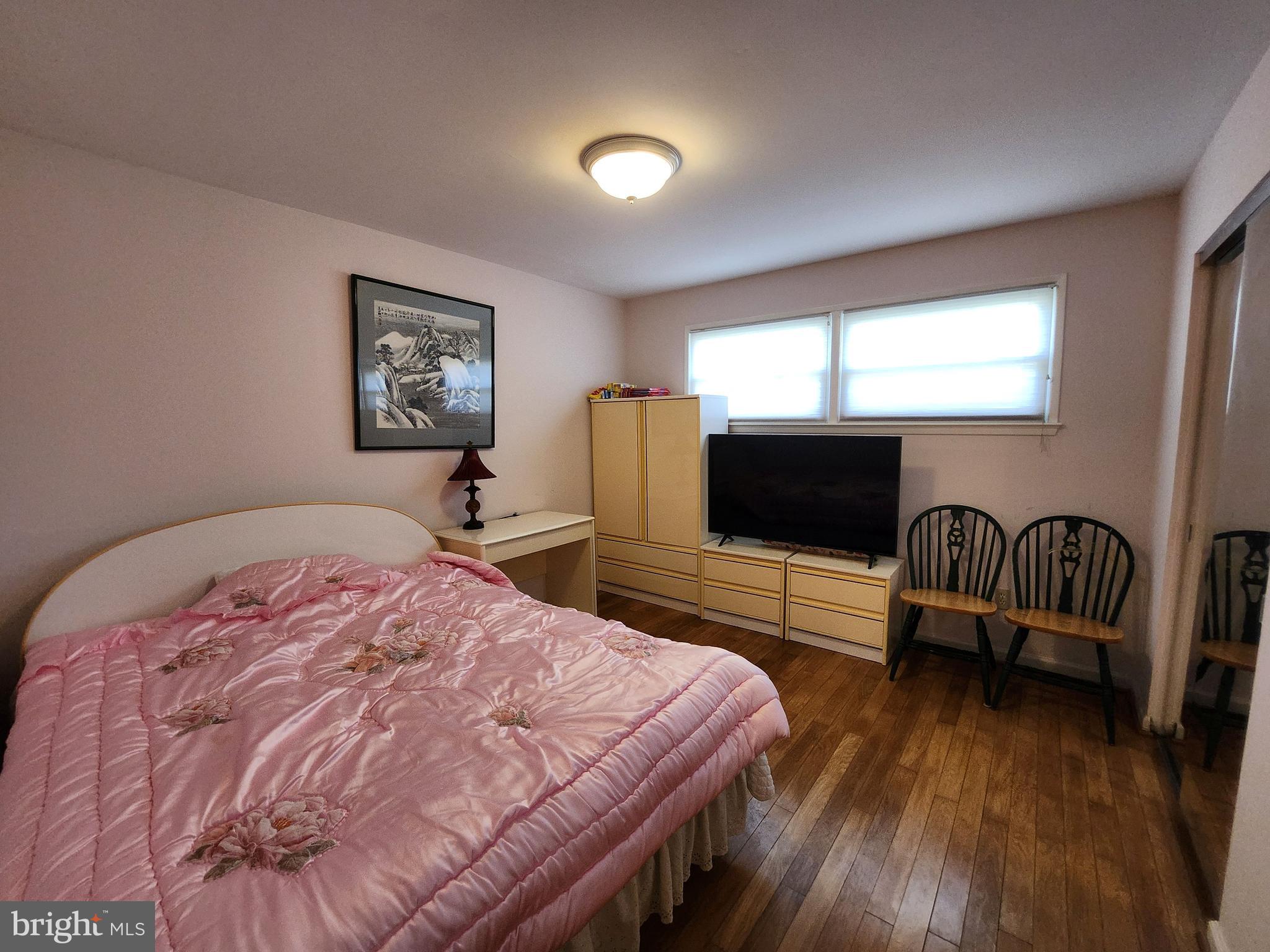 5213 Montgomery Street Springfield, VA 22151 - Photo 11 of 11 Bedroom 3