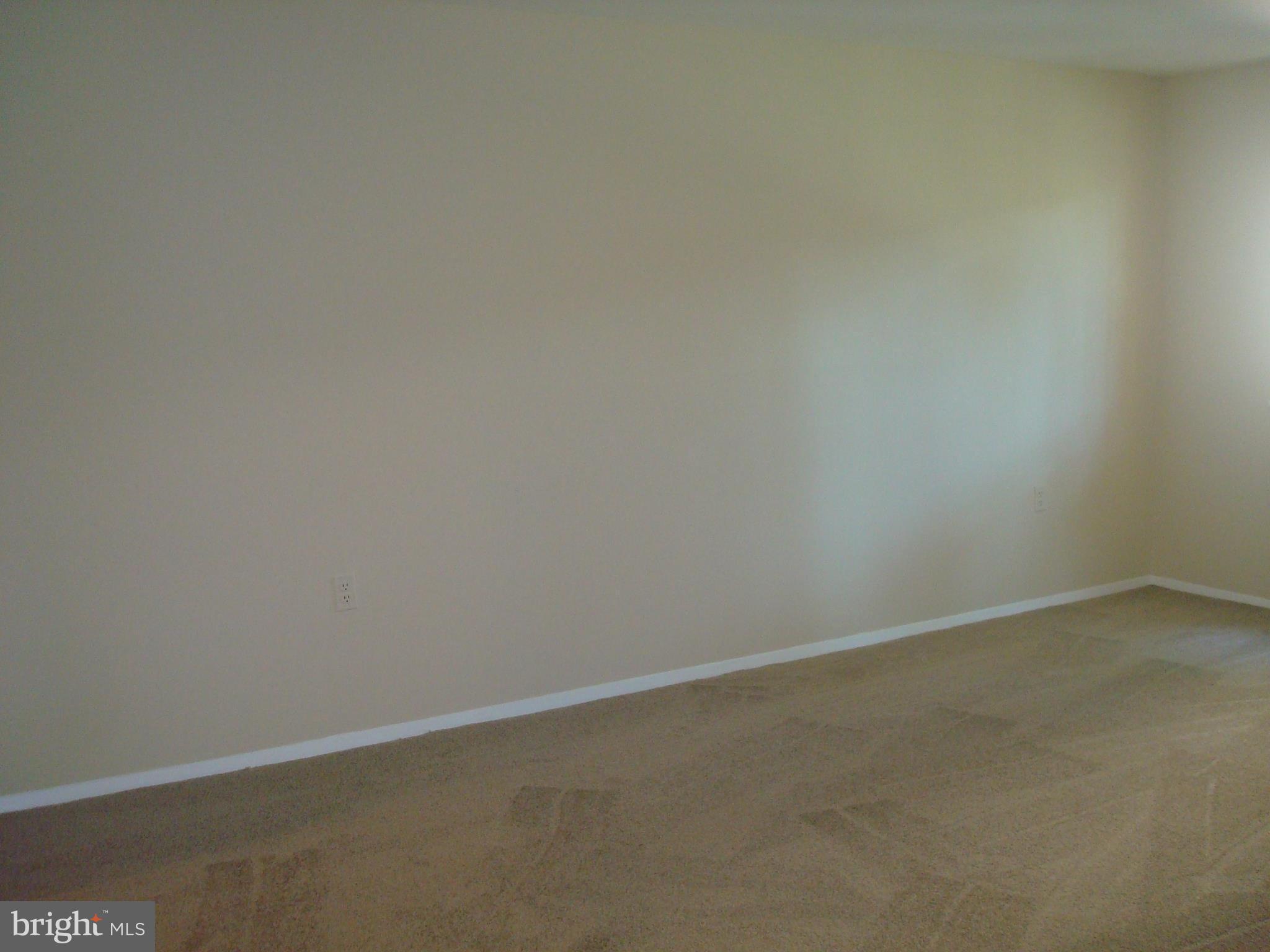 18609 Walkers Choice Road, Unit 5 Gaithersburg, MD 20886 - Photo 15 of 27 Bedroom