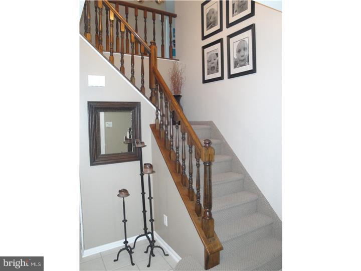 2 Wyndham Road Voorhees, NJ 08043 - Photo 2 of 25 Foyer