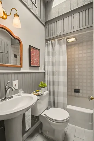 $439,000 | 1623 Madison Street, Evanston, IL 60202