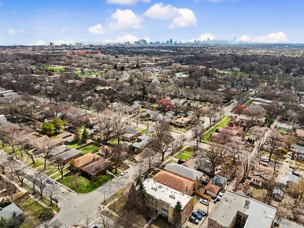 $439,000 | 1623 Madison Street, Evanston, IL 60202