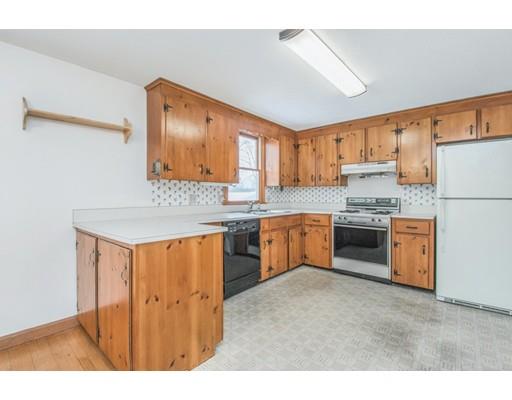 31 Eastview Road Hopkinton, MA 01748 - Photo 5 of 30 Gallery Image 5