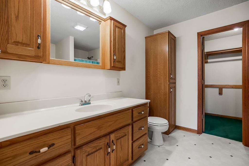 862 Southwest 1651st Road Holden, MO 64040 - Photo 18 of 44