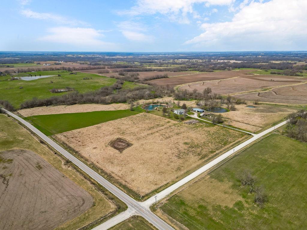 862 Southwest 1651st Road Holden, MO 64040 - Photo 3 of 44