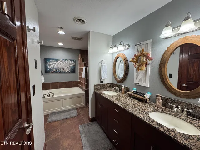 $449,900 | 410 Big Bear Way, Unit 2005, Pigeon Forge, TN 37863