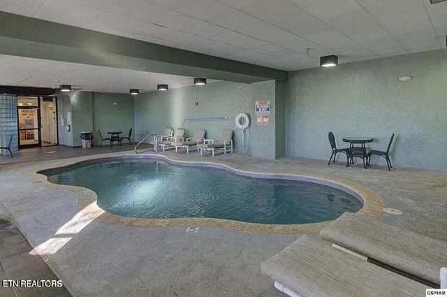 $449,900 | 410 Big Bear Way, Unit 2005, Pigeon Forge, TN 37863