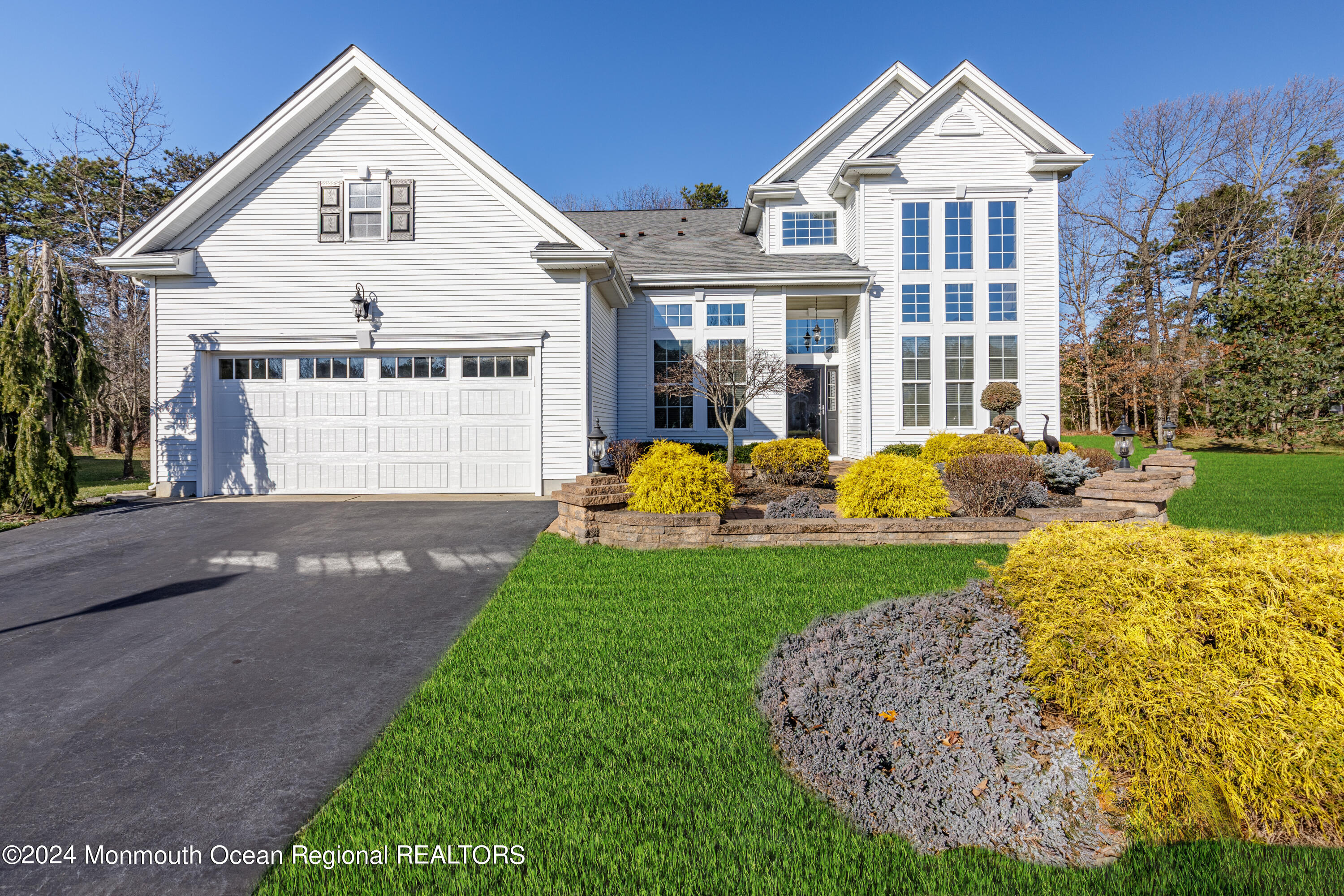 35 Portchester Court Jackson NJ 08527 Compass 35 Portchester Court Jackson NJ 08527 Compass