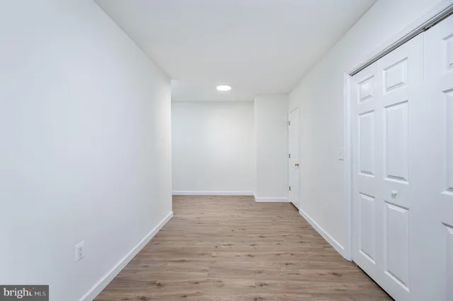 a view of a bench in a backyard