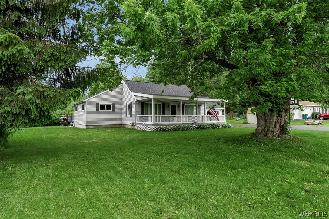 8752 Donahue Road Batavia, NY 14020 - Photo 2 of 49
