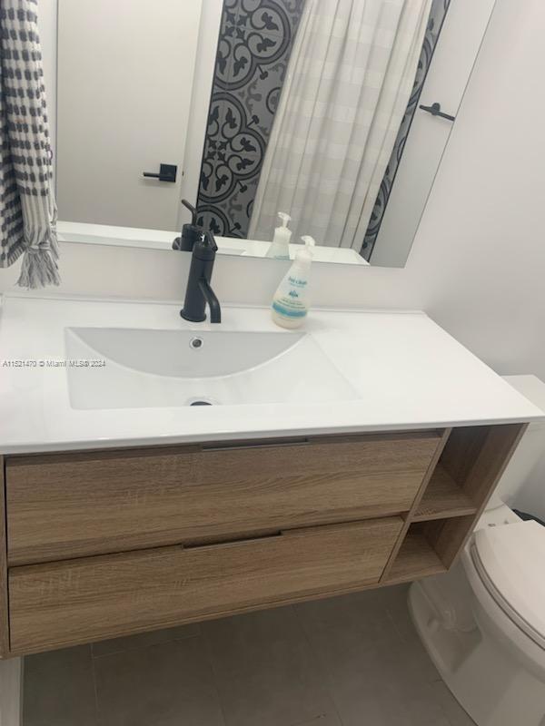 4590 Southwest 68th Ct Circle, Unit 4 Miami, FL 33155 - Photo 22 of 32 a close view of sink