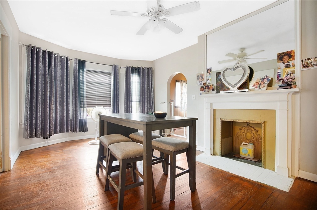 153 Fort Pleasant Avenue Springfield, MA 01108 - Photo 17 of 37 Gallery Image 17