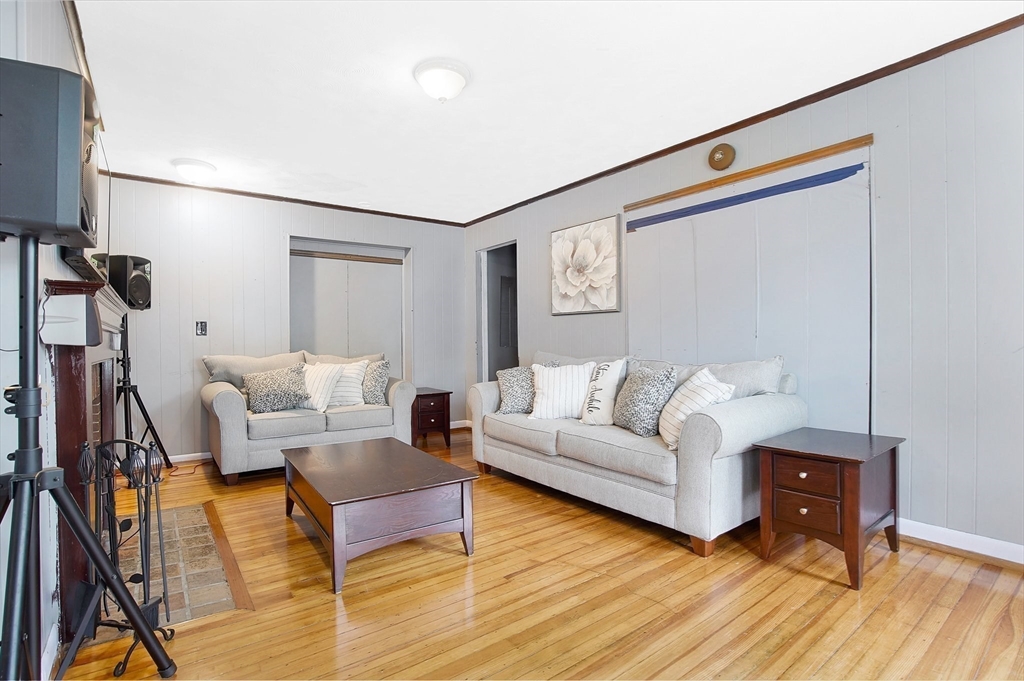 153 Fort Pleasant Avenue Springfield, MA 01108 - Photo 23 of 37 Gallery Image 23