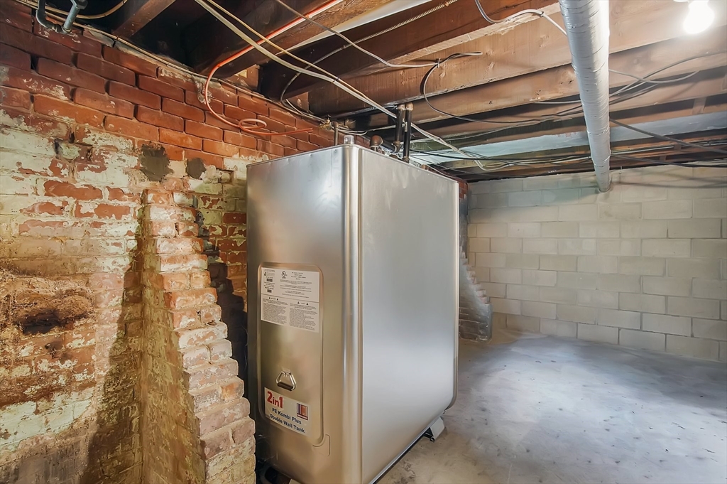 153 Fort Pleasant Avenue Springfield, MA 01108 - Photo 37 of 37 Gallery Image 37
