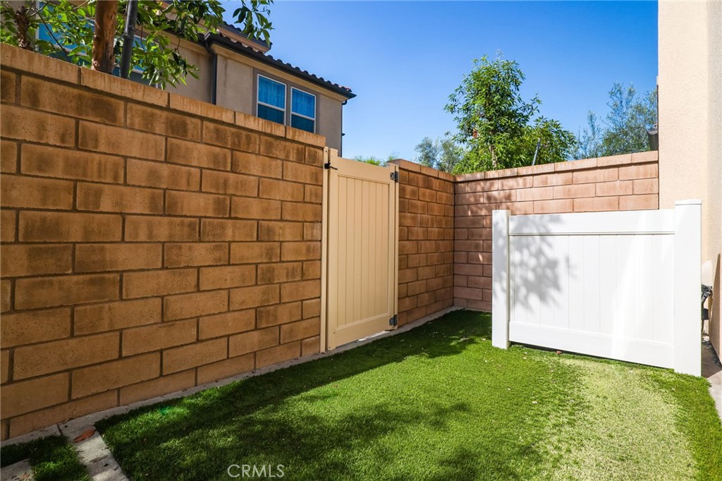 71 Prominence Lake Forest, CA 92630 - Photo 36 of 46