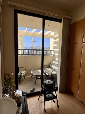 $2,486,900 | 11847 Gorham Avenue, Unit 403, Los Angeles, CA 90012