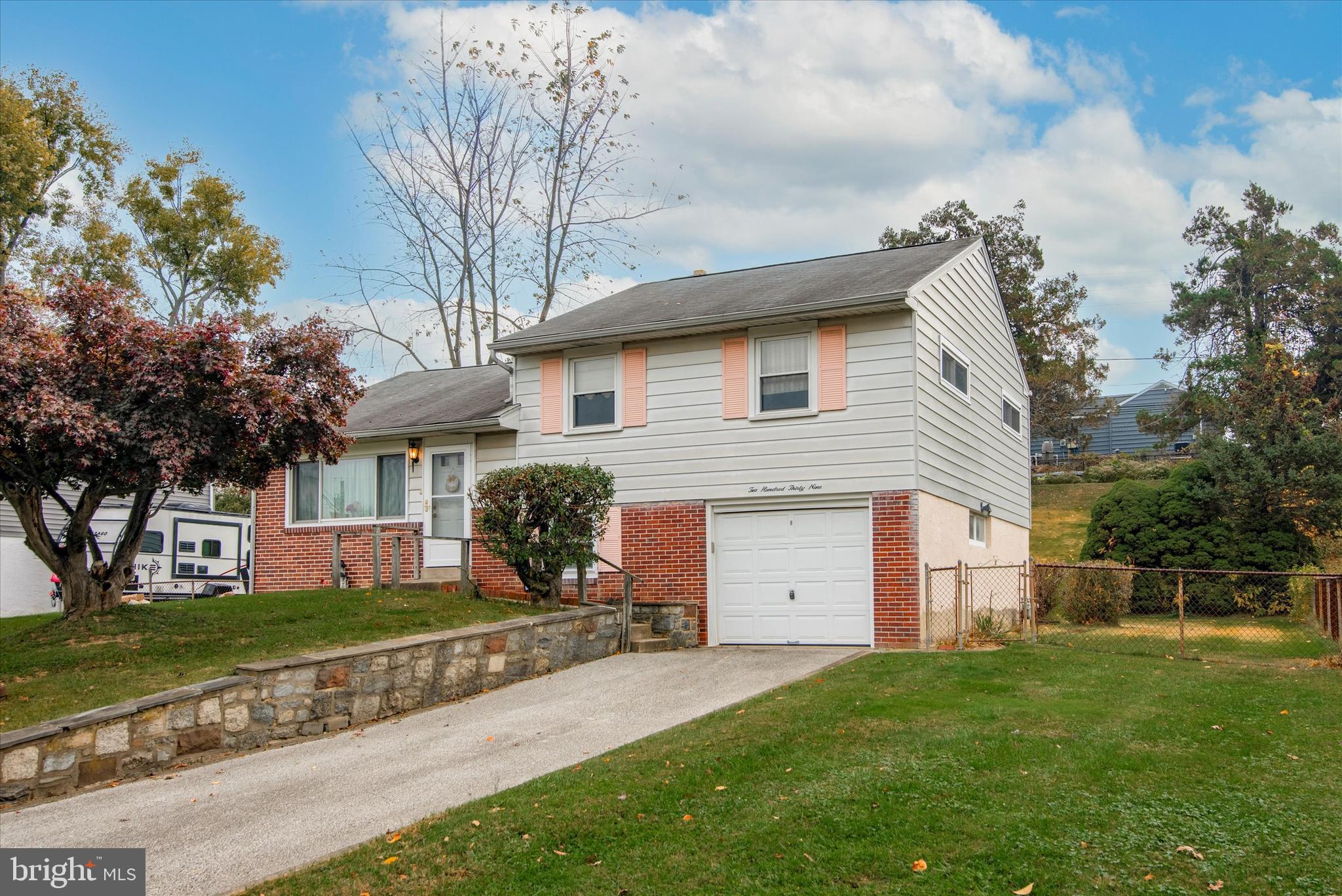 239 Lawrence Road Broomall, PA 19008 - Photo 2 of 25 Fenced in yard!