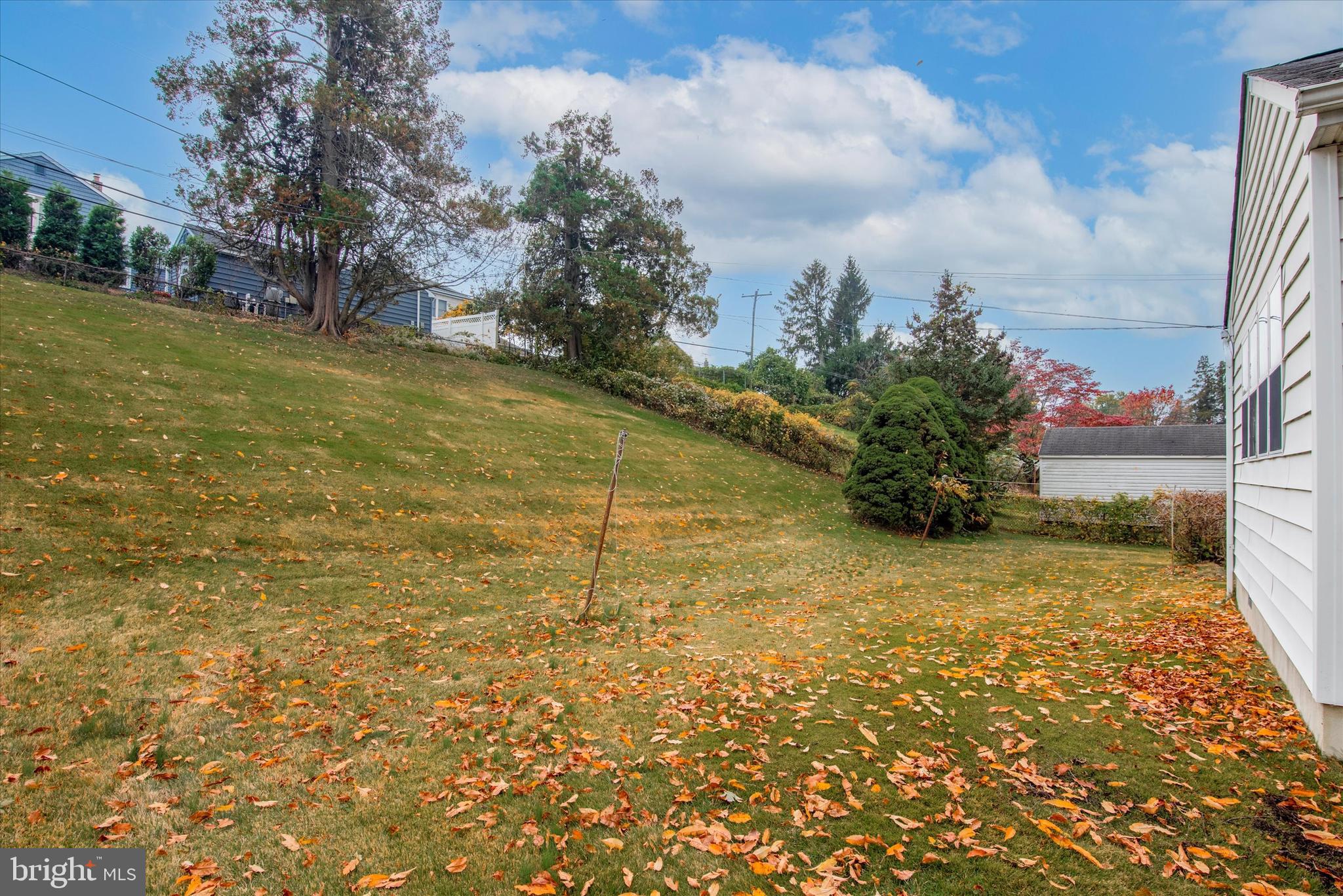 239 Lawrence Road Broomall, PA 19008 - Photo 23 of 25