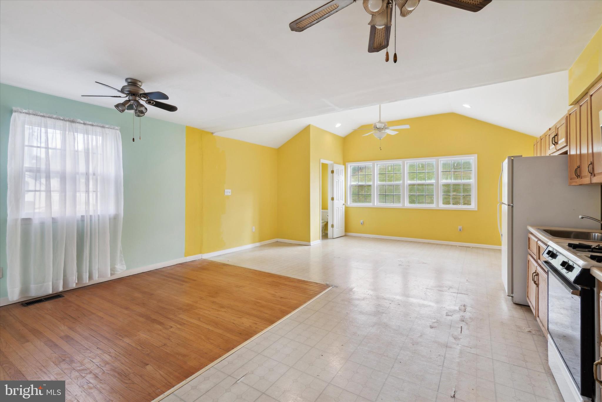 239 Lawrence Road Broomall, PA 19008 - Photo 8 of 25 Tons of space to make this your own!