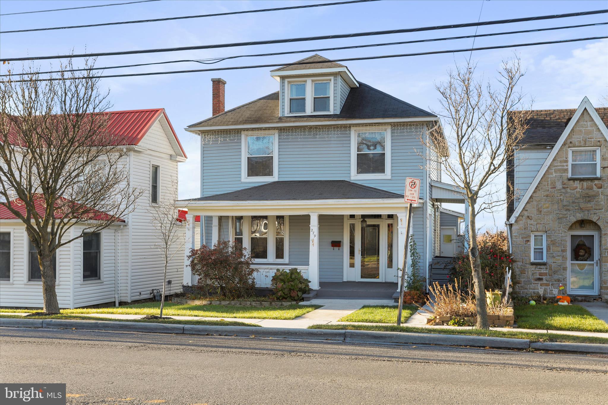 a view of a house with a swimming pool