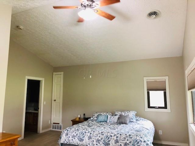 1041 Amity Road Galloway, OH 43119 - Photo 18 of 65 Gallery Image 18