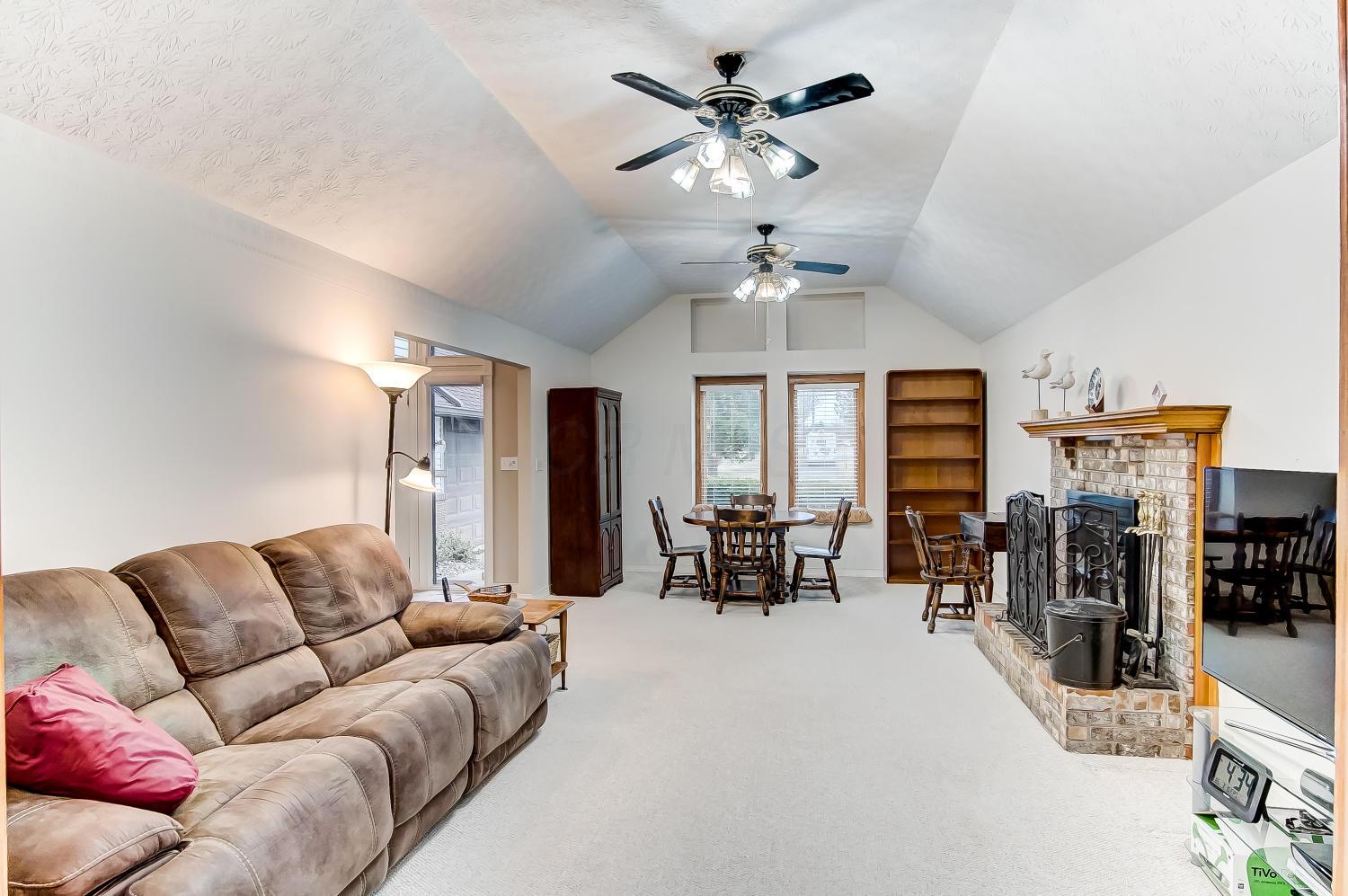 1041 Amity Road Galloway, OH 43119 - Photo 8 of 65 Gallery Image 8