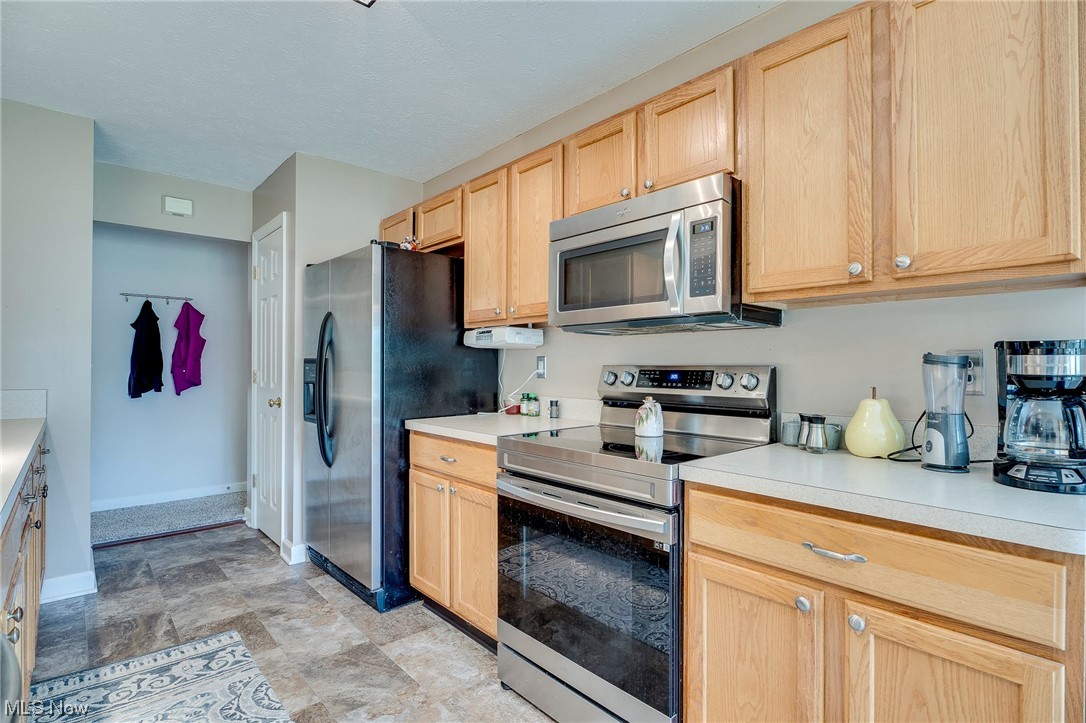 5085 Ridge Meadow Drive Stow, OH 44224 - Photo 17 of 33