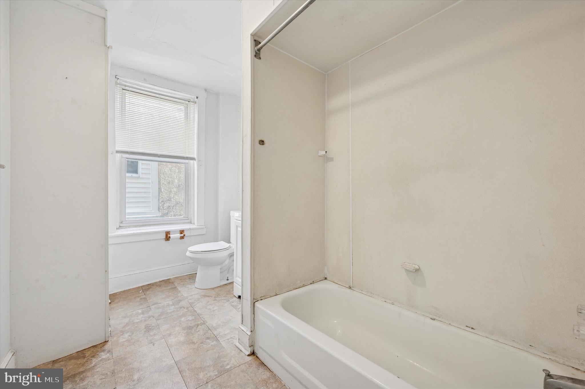 121 West Sharpnack Street Philadelphia, PA 19119 - Photo 8 of 17 Gallery Image 8