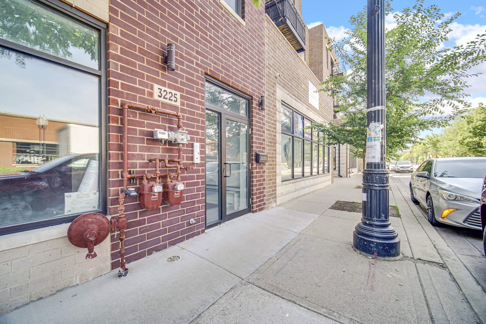 3225 South Halsted Street, Unit 2 Chicago, IL 60608 - Photo 3 of 23