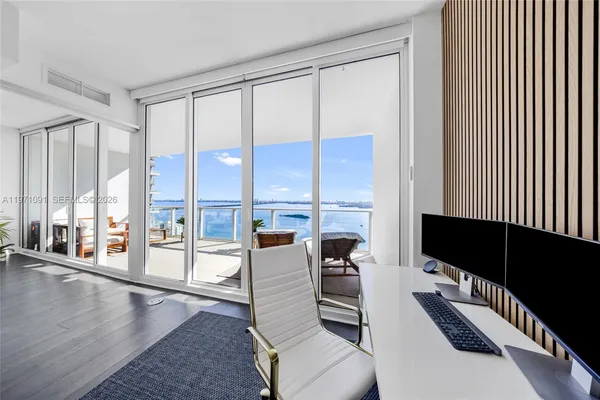 $7,000 | 2020 North Bayshore Drive, Unit 3509, Miami, FL 33137