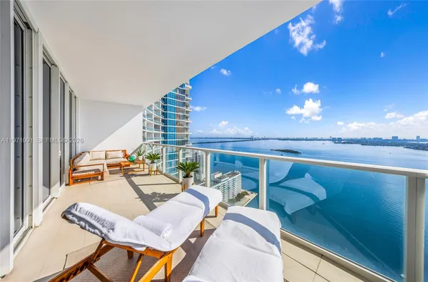 $7,000 | 2020 North Bayshore Drive, Unit 3509, Miami, FL 33137