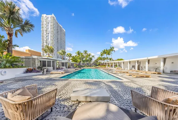 $7,000 | 2020 North Bayshore Drive, Unit 3509, Miami, FL 33137