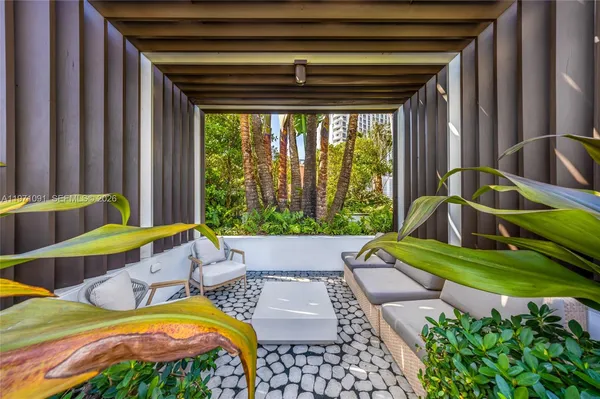 $7,000 | 2020 North Bayshore Drive, Unit 3509, Miami, FL 33137