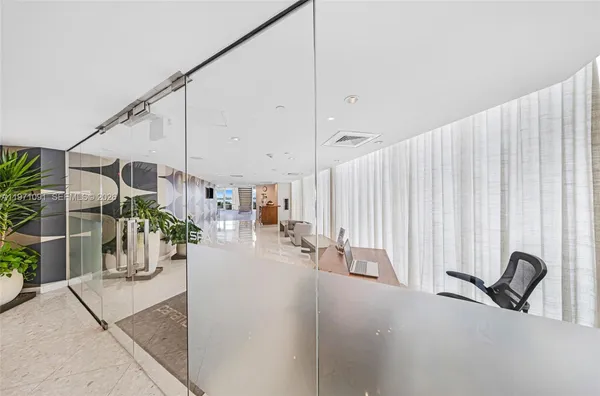 $7,000 | 2020 North Bayshore Drive, Unit 3509, Miami, FL 33137