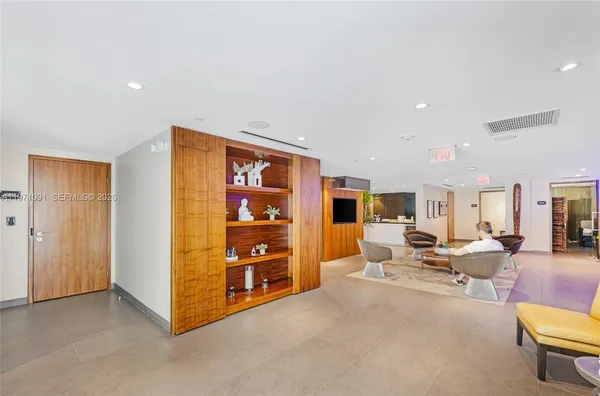 $7,000 | 2020 North Bayshore Drive, Unit 3509, Miami, FL 33137