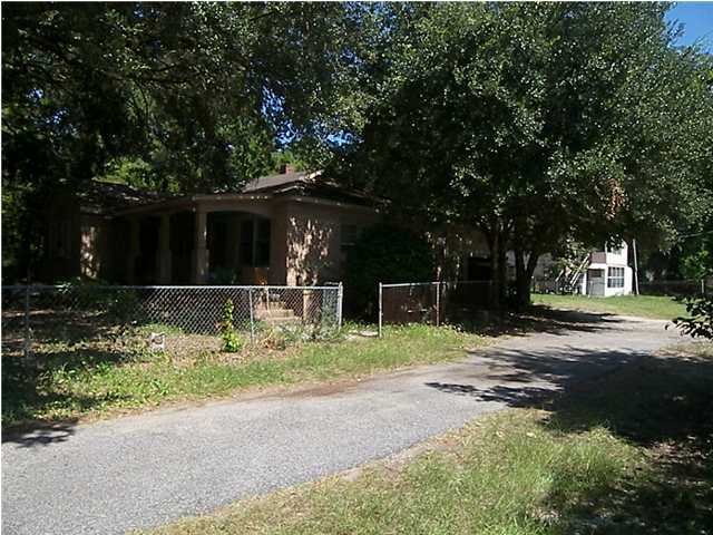 1823 Rifle Range Road Mount Pleasant, SC 29464 - Photo 2 of 3 Additional Photo