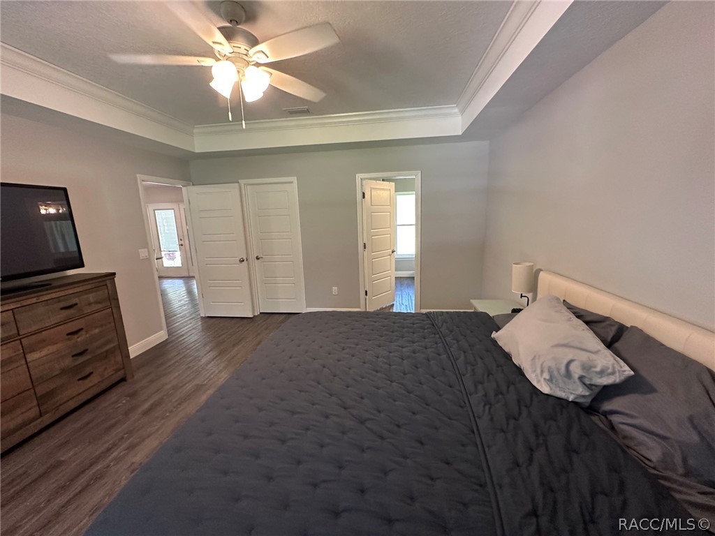 8434 North Vardon Road Citrus Springs, FL 34434 - Photo 13 of 29 Master bedroom with walk in closet and master bath