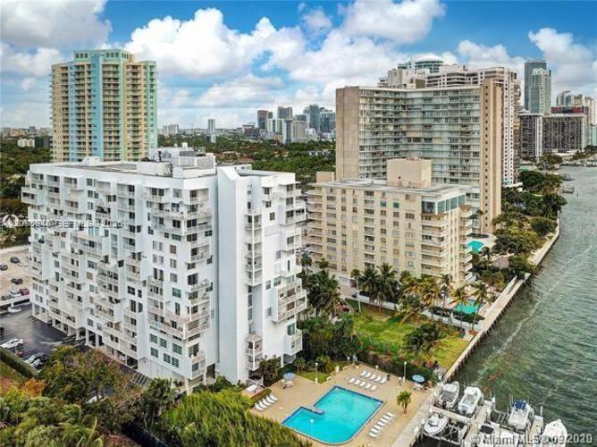 150 Southeast 25th Road, Unit 7H Miami, FL 33129 - Photo 6 of 8 Gallery Image 6
