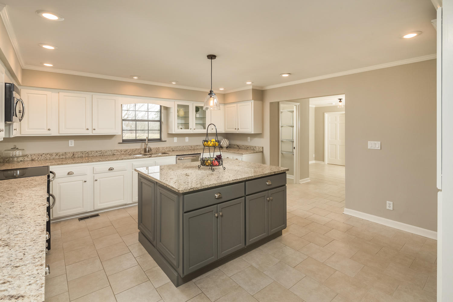 673 Julian Road Chattanooga, TN 37421 - Photo 13 of 46 673_Julian_Rd_054