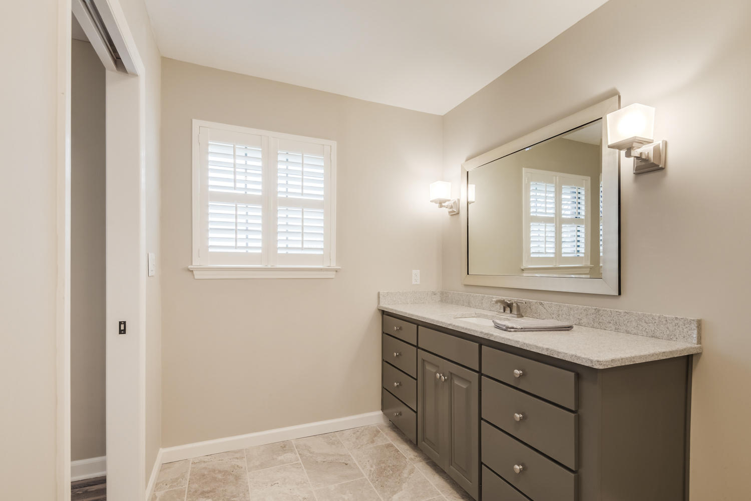 673 Julian Road Chattanooga, TN 37421 - Photo 23 of 46 673_Julian_Rd_076