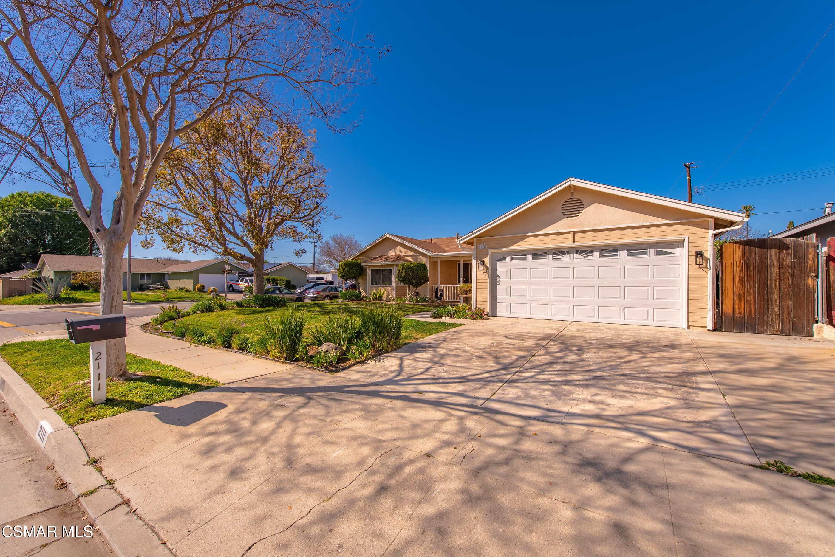 2111 Fitzgerald Road Simi Valley, CA 93065 - Photo 2 of 42 2111 Fitzgerald Rd Simi Valley-1