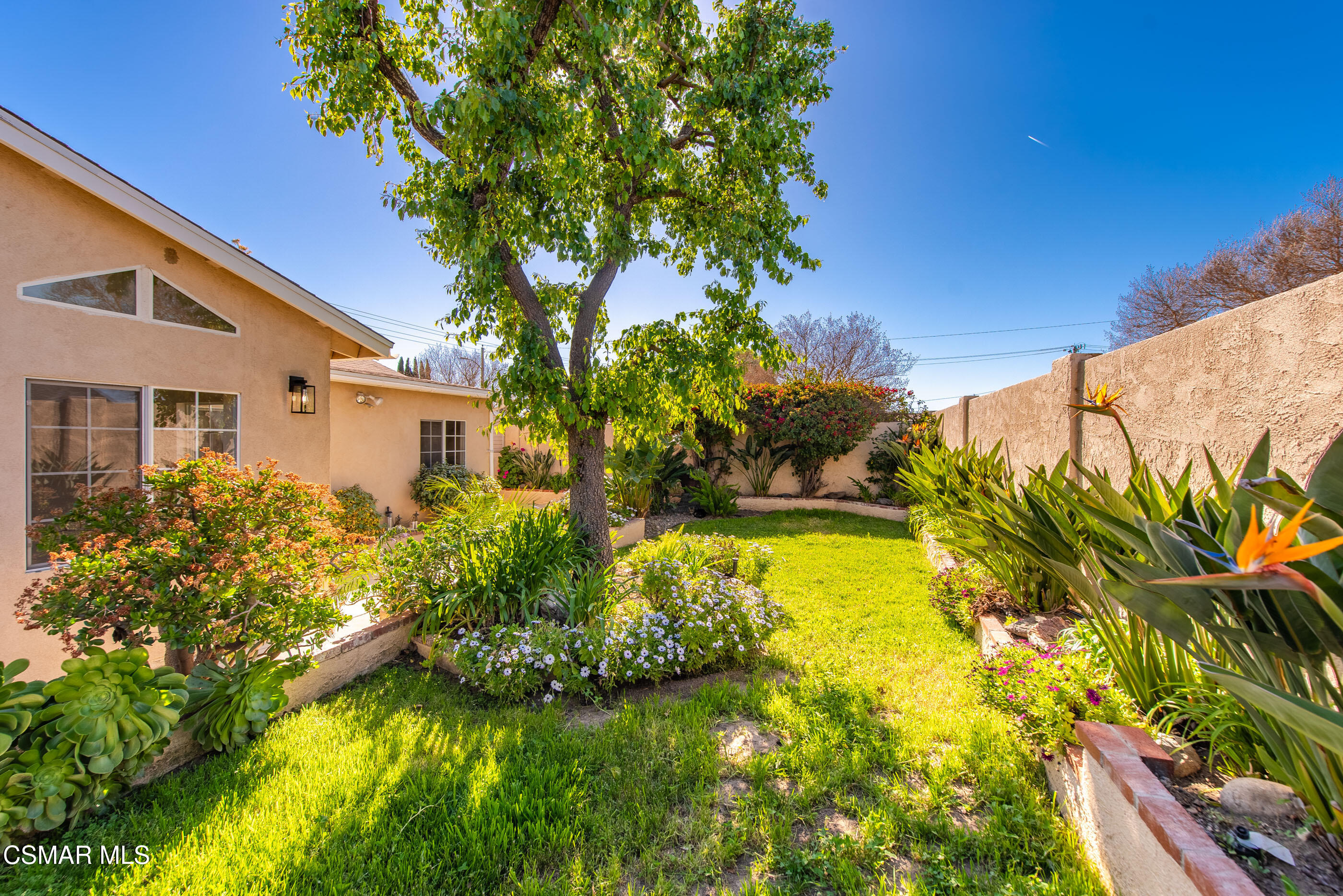 2111 Fitzgerald Road Simi Valley, CA 93065 - Photo 29 of 42 2111 Fitzgerald Rd Simi Valley-35